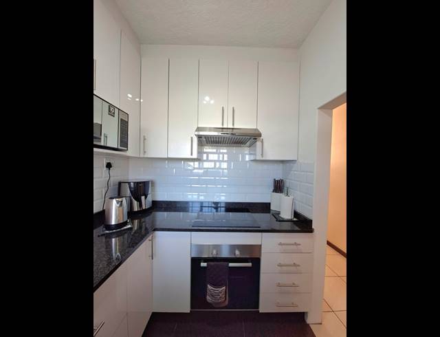 3 BEDROOM FLAT FOR SALE IN BLUFF